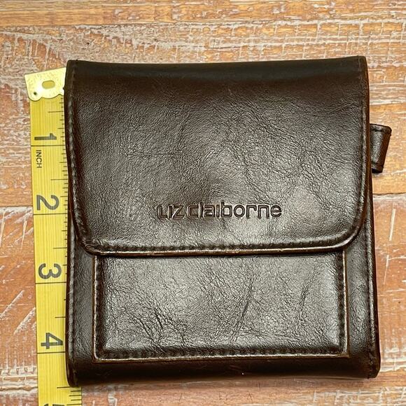 VTG Liz Claiborne Logo Brown Leather Snap Tri-Fold Wallet ID Credit Card Coin - Picture 4 of 14